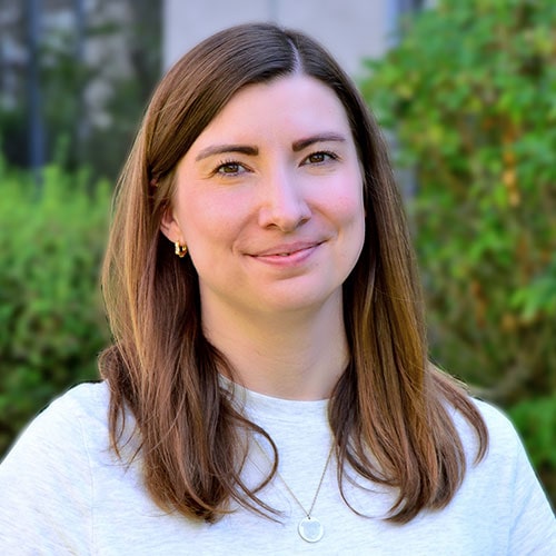 Ansprechpartnerin Laura Purkert